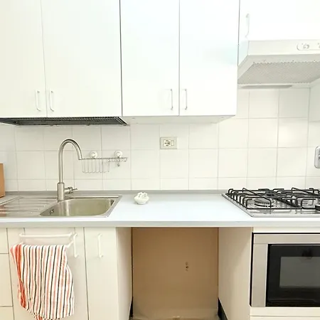 N303 - Numana, Comodo Trilocale Con Giardino Apartment *